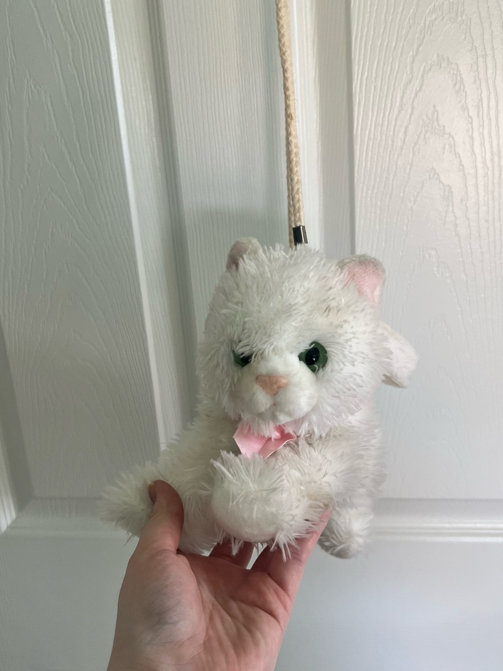 White Plush Cat Hanging Toy for Cats by